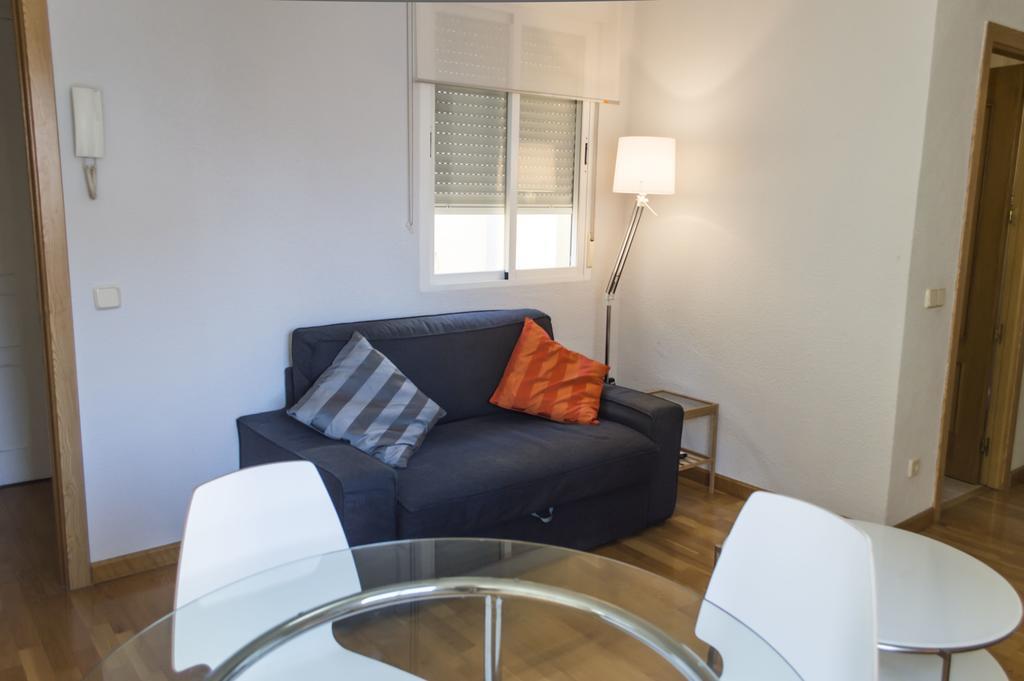 For You Rentals reina sofia apartment Madrid Exterior foto